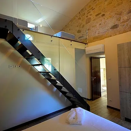 290 Villa Cerquido
